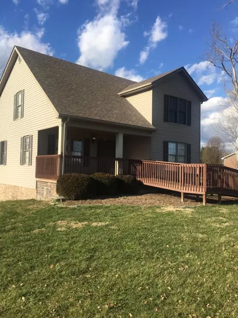 210 Ashlock Dr, Lancaster, KY 40444 photo 3