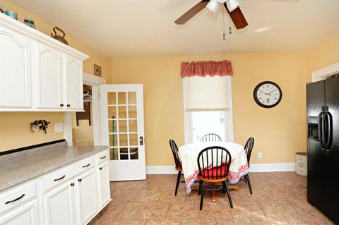 412 Main St, Salvisa, KY 40372 photo 9