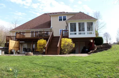 149 Easy St, Lancaster, KY 40444 photo 5