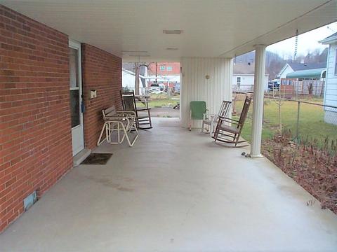 313 Knapp Ave, Morehead, KY 40351 photo 3