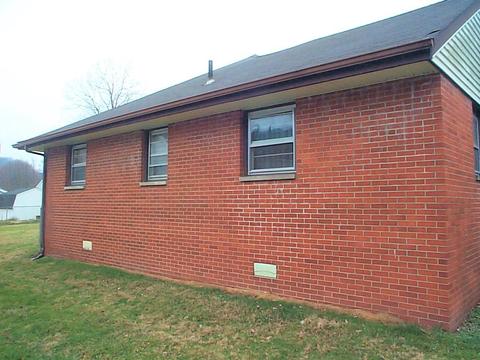 313 Knapp Ave, Morehead, KY 40351 photo 4