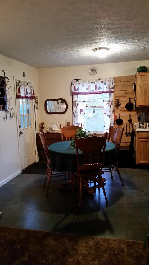 206 Gregory St, Berea, KY 40403 photo 7
