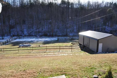 379 Beech Grove Rd, Jackson, KY 41339 photo 91