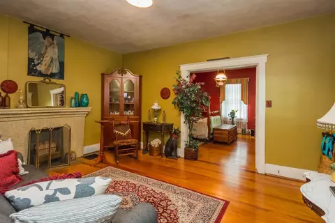 604 E Main St, Danville, KY 40422 photo 5