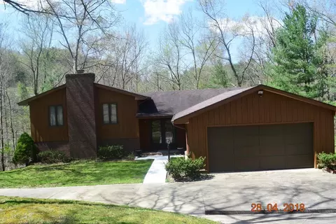 813 Fraley Dr, Morehead, KY 40351 photo 2