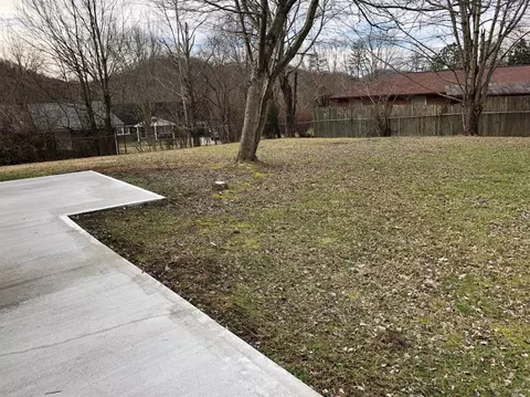 111 Summitt Dr, Morehead, KY 40351 photo 5