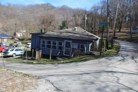 24 Couch Ln, Baxter, KY 40806 photo 1