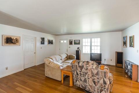 209 Abney Dr, Berea, KY 40403 photo 5