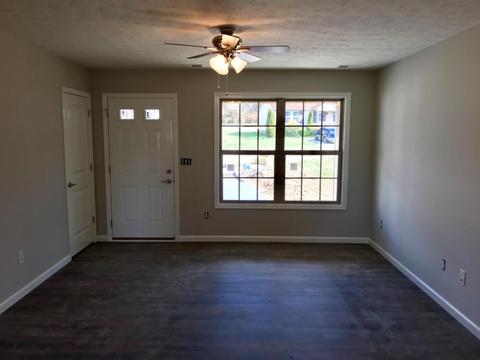 119 Logan Ct, Berea, KY 40403 photo 4