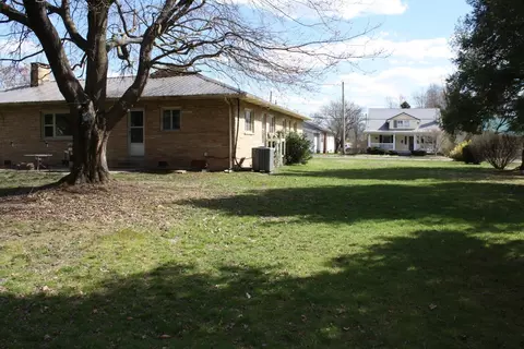 608 E Caldwell St, Corbin, KY 40701 photo 3
