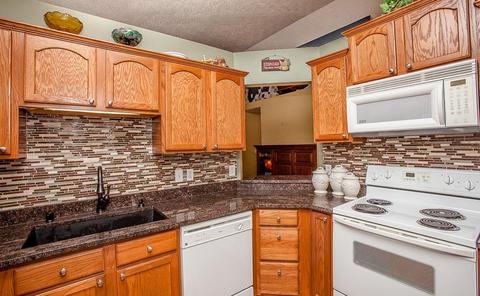 113 Back Stretch Dr, Georgetown, KY 40324 photo 5