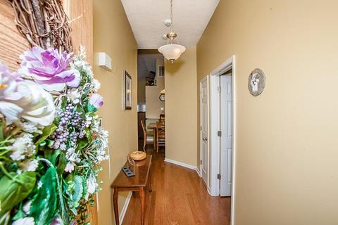 113 Back Stretch Dr, Georgetown, KY 40324 photo 3