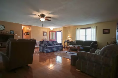98 Fall Lick Rd, Lancaster, KY 40444 photo 6