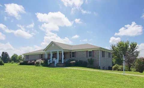 98 Fall Lick Rd, Lancaster, KY 40444 photo 1
