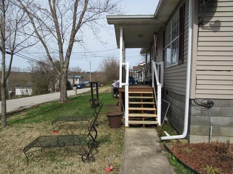 221 Hatfield, Corbin, KY 40701 photo 10