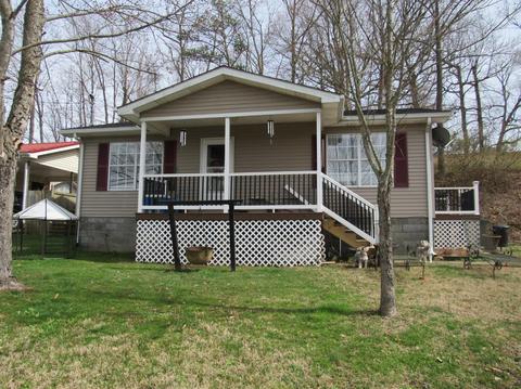 221 Hatfield, Corbin, KY 40701 photo 2