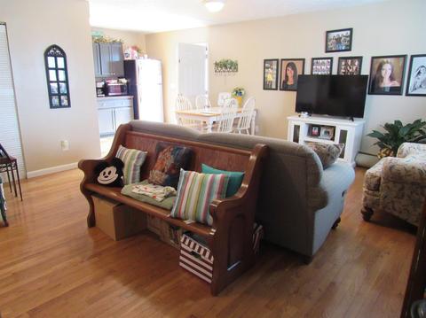221 Hatfield, Corbin, KY 40701 photo 24