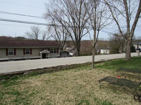 221 Hatfield, Corbin, KY 40701 photo 11