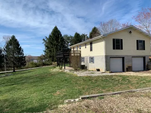 7450 Todd St, Corbin, KY 40701 photo 7