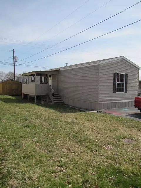 201 Baugh St, Berea, KY 40403 photo 1
