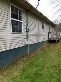 31 Couch Ln, Baxter, KY 40806 photo 3