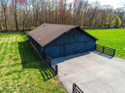 429 Alsip Trl, Corbin, KY 40701 photo 17