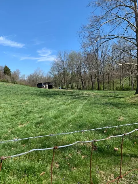 136 Fred Day Rd, Lancaster, KY 40444 photo 1