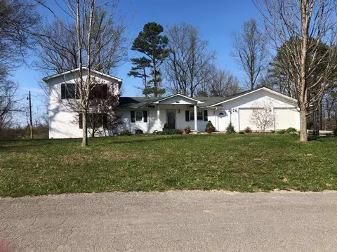 714 Eberle Rd, Mckee, KY 40447 photo 2