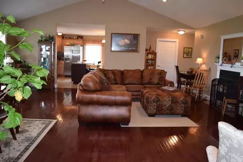 1211 Ellington Loop, Morehead, KY 40351 photo 4