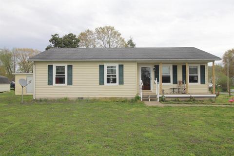 146 Cox St, Stanton, KY 40380 photo 1
