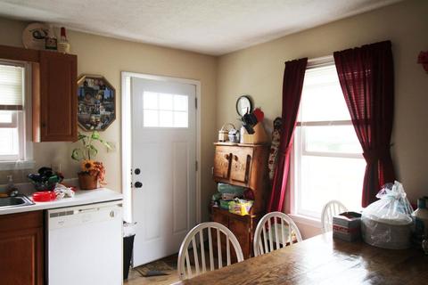 146 Cox St, Stanton, KY 40380 photo 9