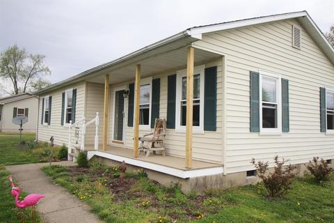 146 Cox St, Stanton, KY 40380 photo 2