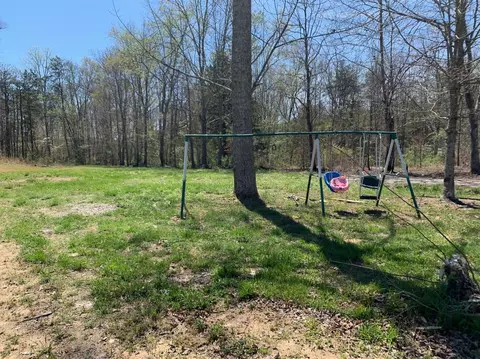 656 Joe Young Rd, Corbin, KY 40701 photo 3