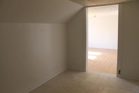 359 E Washington St, Winchester, KY 40391 photo 6