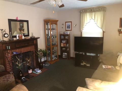 261 Harmon St, Paris, KY 40361 photo 6