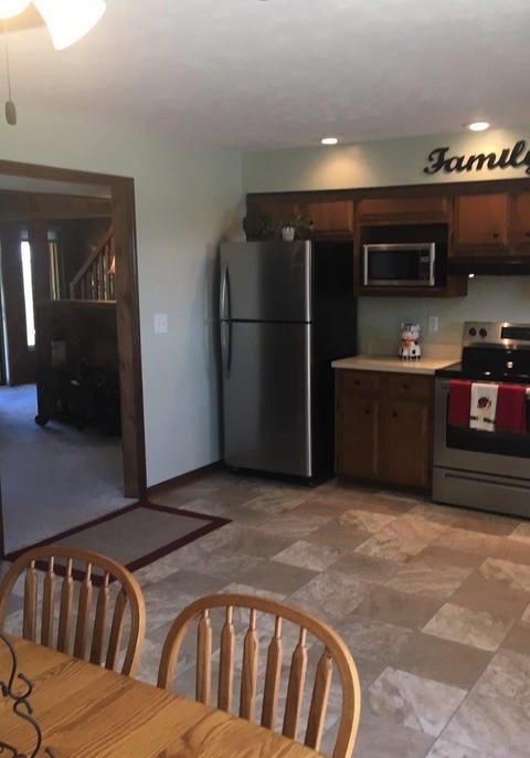 590 Avenstoke Rd, Waddy, KY 40076 photo 11