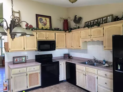 400 Meadow Dr, Berea, KY 40403 photo 10