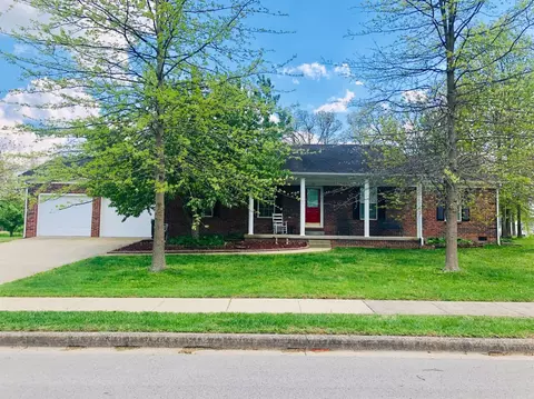 126 S Cumberland St, Berea, KY 40403 photo 2