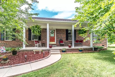 126 S Cumberland St, Berea, KY 40403 photo 3