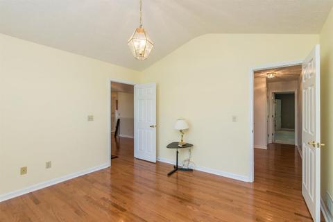 111 Morgan Dr, Richmond, KY 40475 photo 14