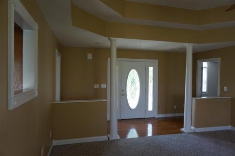208 Clay Ave, Lancaster, KY 40444 photo 4
