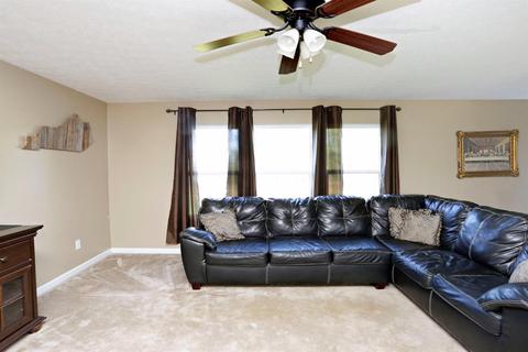 158 Stapleton Way, Georgetown, KY 40324 photo 3