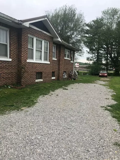 310 Ford St, Corbin, KY 40701 photo 3