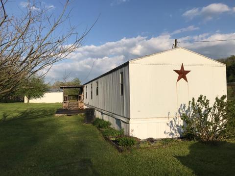 180 Lantern Dr, Grayson, KY 41143 photo 3