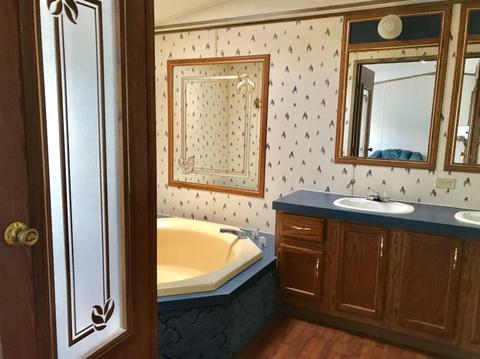 180 Lantern Dr, Grayson, KY 41143 photo 6