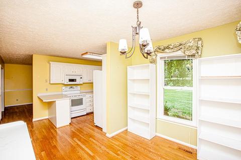 336 Farmbrook Cir, Frankfort, KY 40601 photo 13