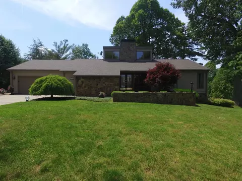 96 Woodspointe, Corbin, KY 40701 photo 1