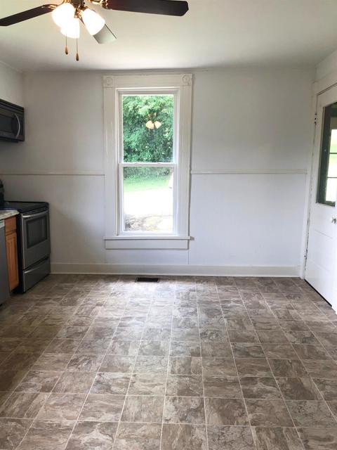 728 E College St, Georgetown, KY 40324 photo 9