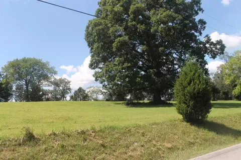 504 Hunter, Lancaster, KY 40444 photo 5
