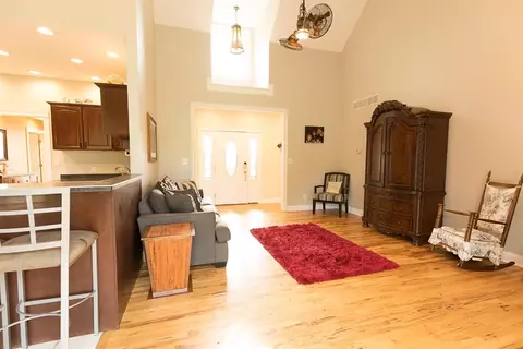 399 Northside Dr, Midway, KY 40347 photo 9
